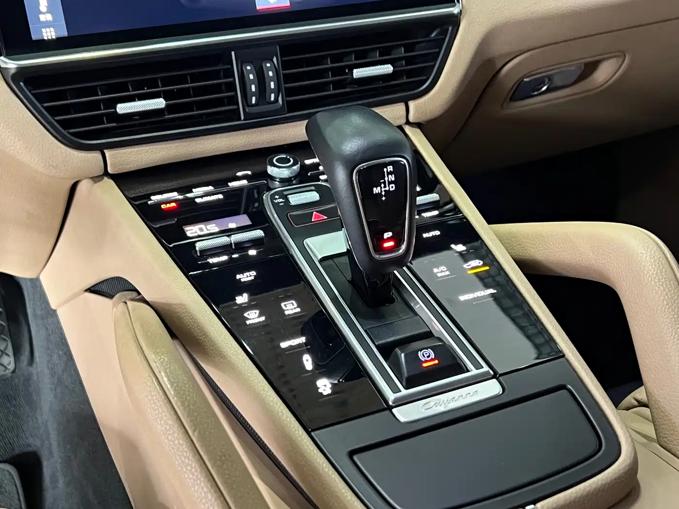 Porsche Cayenne 2018 Cayenne 3.0T фото 12