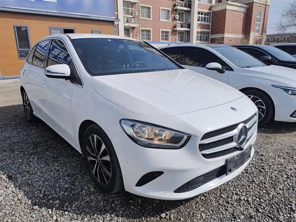 Mercedes-Benz B-Class 2021 B 180 Style фото 22