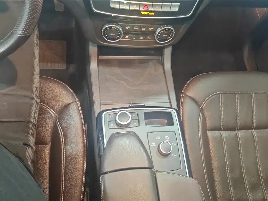 Mercedes-Benz GLE 2017 GLE 320 4MATIC Dynamic фото 16