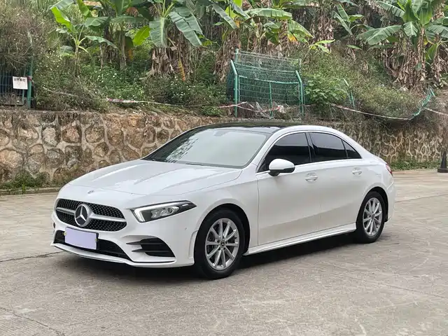 MERCEDES-BENZ A CLASS