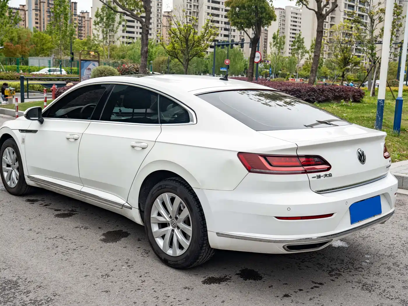 Volkswagen FAW-Volkswagen CC 2019 330TSI Elegance Edition China VI фото 6
