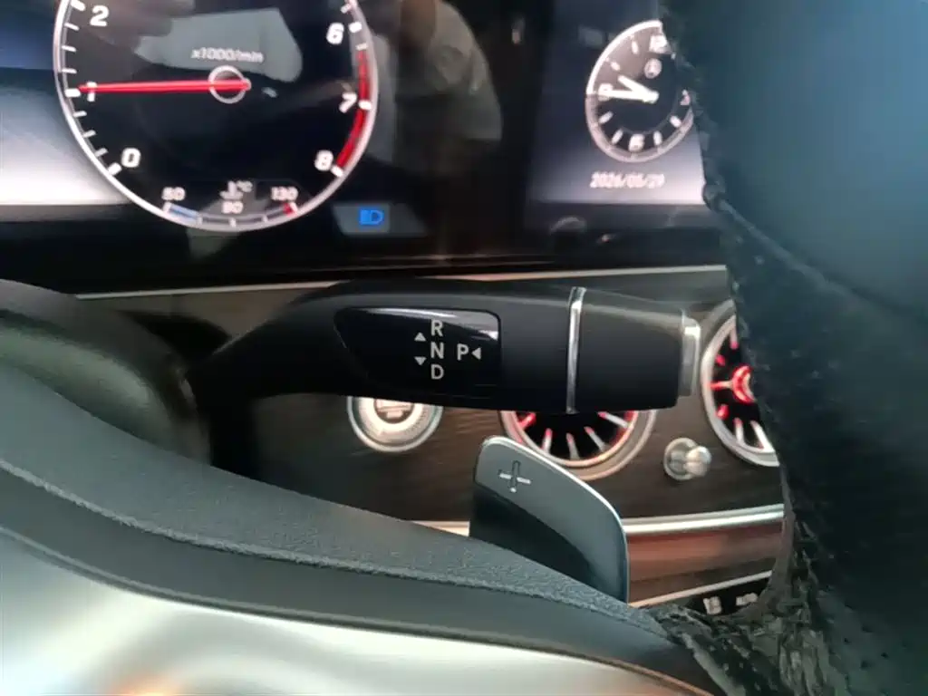Mercedes-Benz E-Class 2019 Facelift E 300 L Sport Fashion фото 14