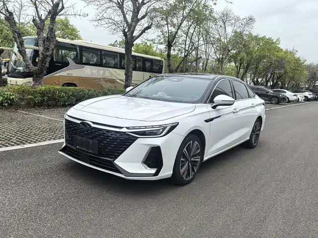 CHERY ARRIZO 8 2024