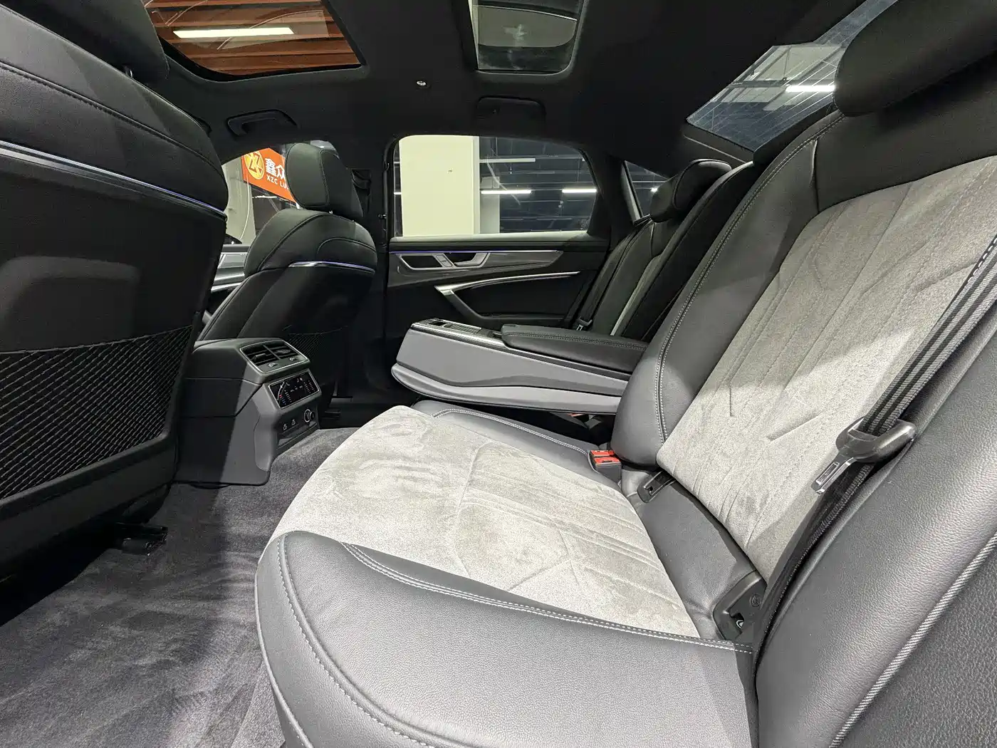 Audi A6L 2024 45 TFSI Premium Dynamic фото 9