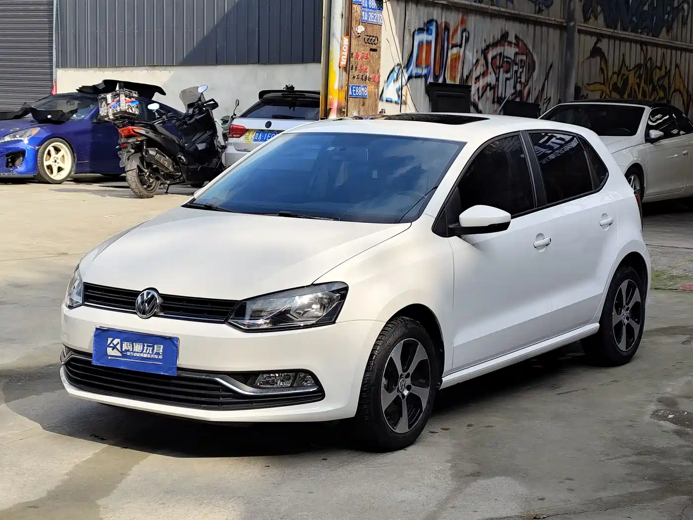 Volkswagen Polo 2016 1.6L Automatic Comfort