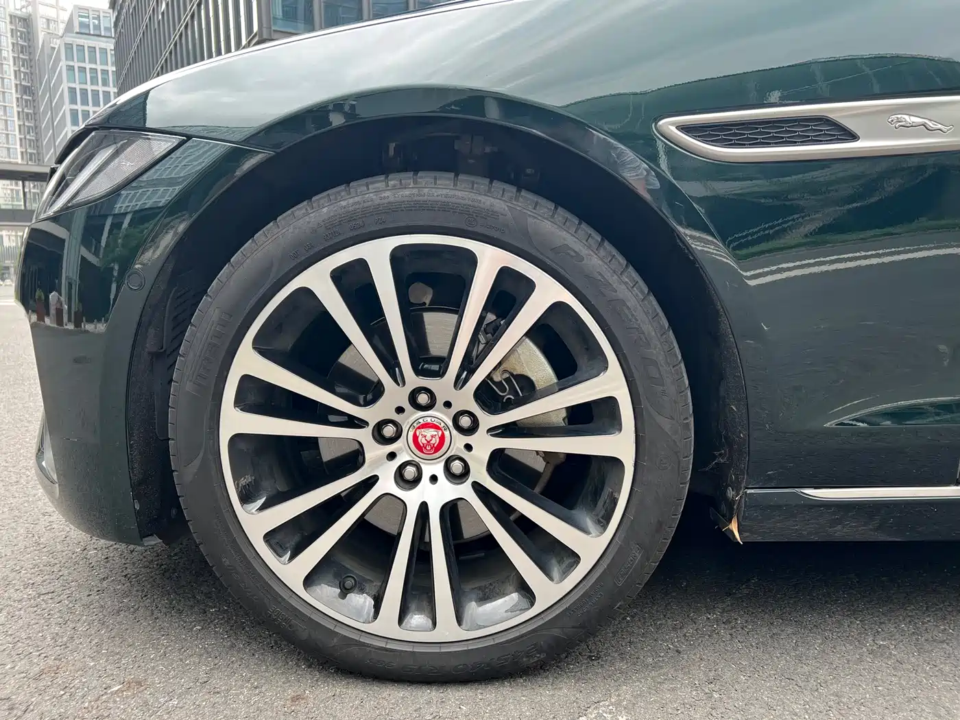 JAGUAR XFL