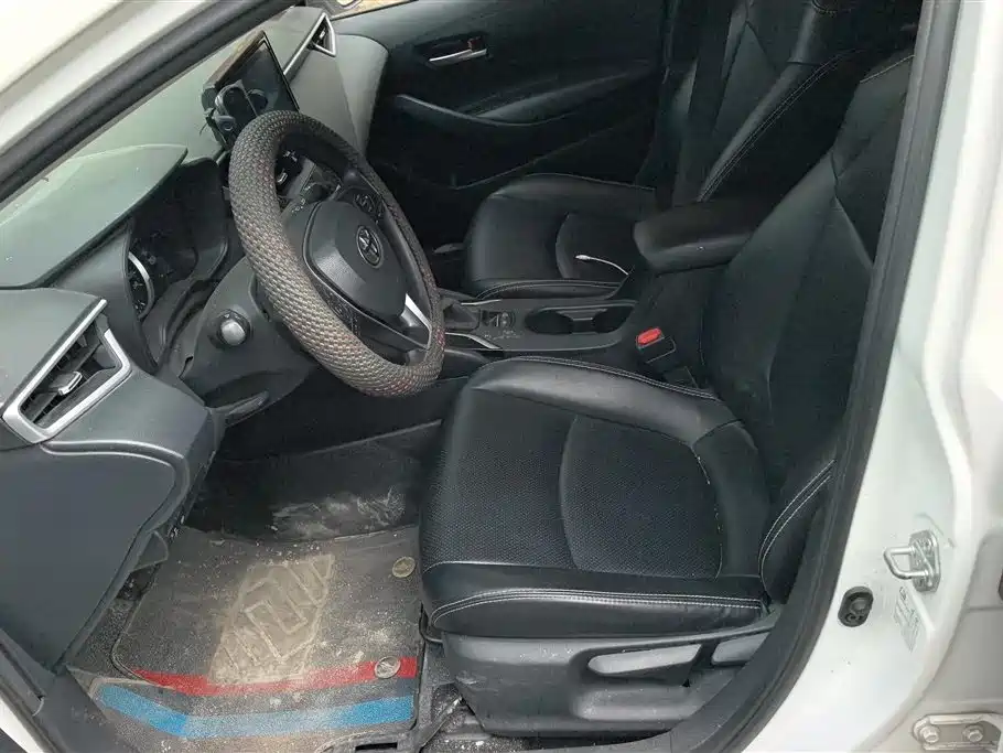 Toyota Corolla 2021 1.2T S-CVT Elite PLUS Edition фото 9