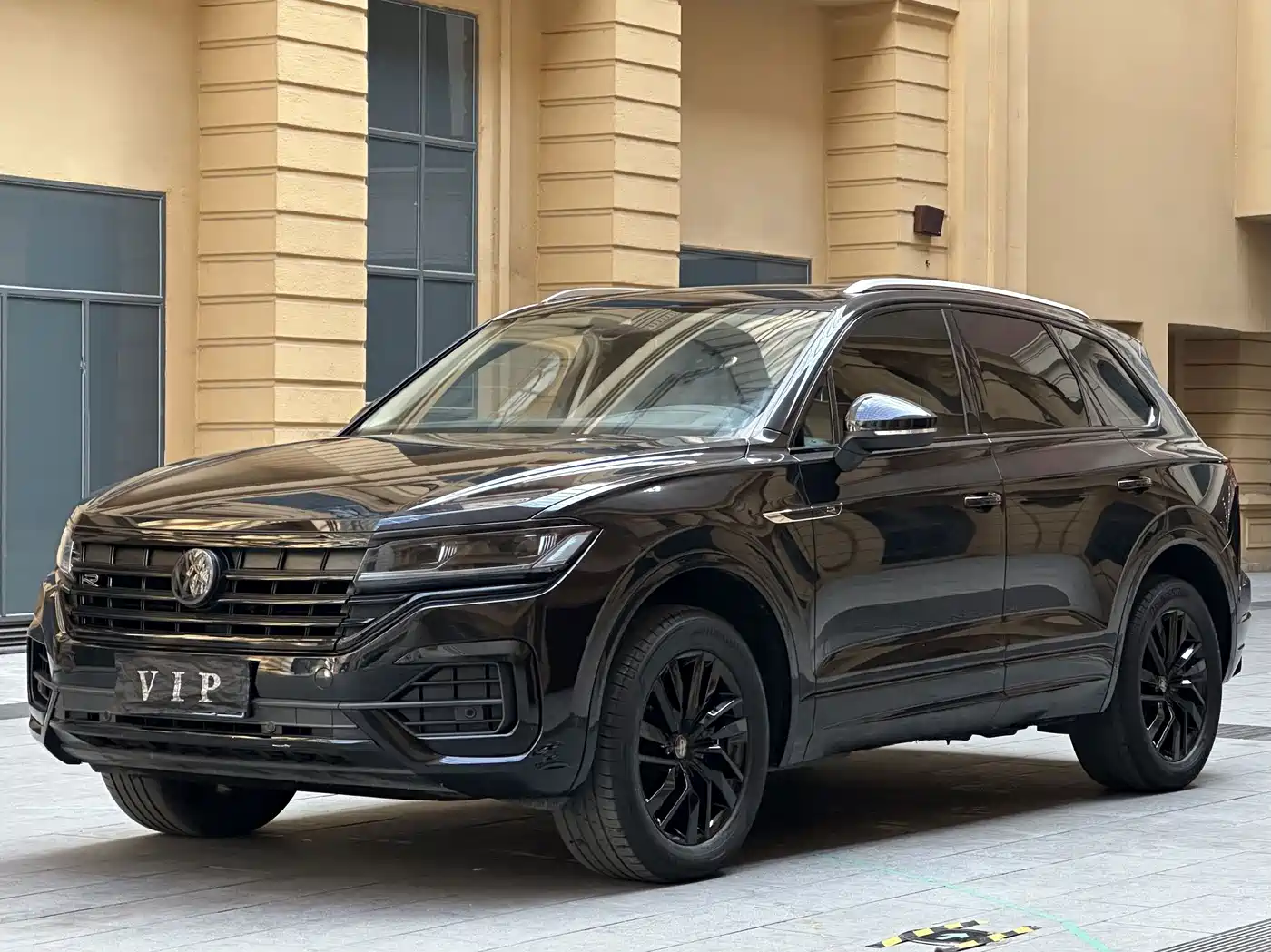 Volkswagen Touareg 2022 2023 2.0TSI R-Line Edition