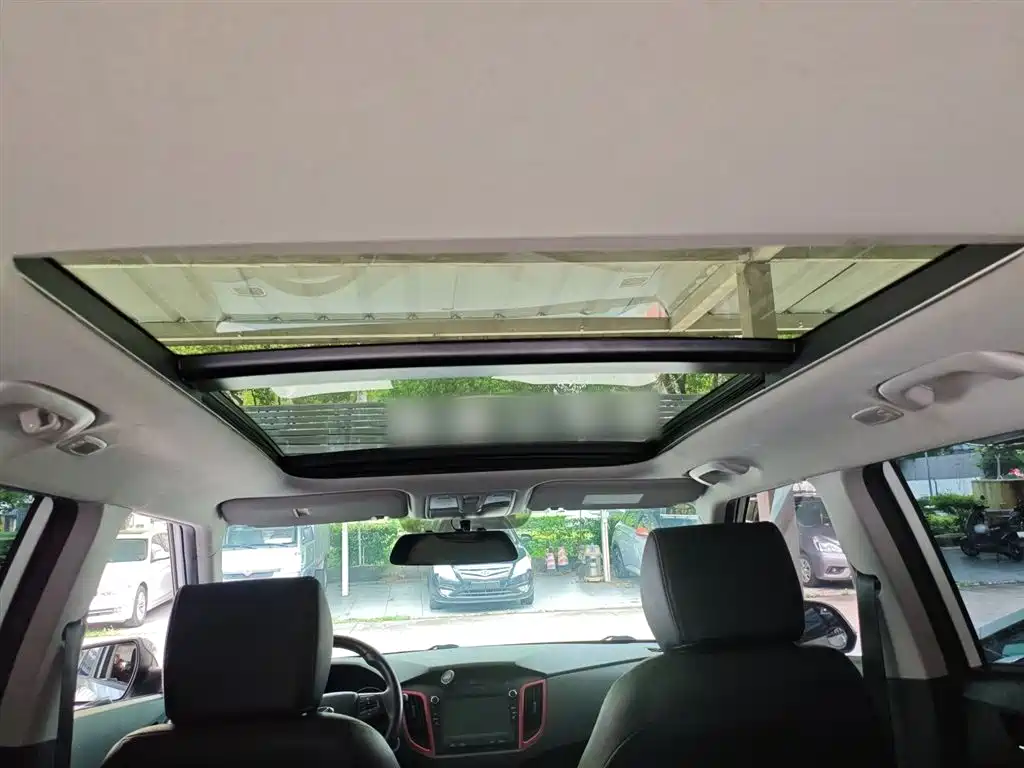 Hyundai Beijing Hyundai ix25 2017 1.4T Automatic Smart Edition фото 8