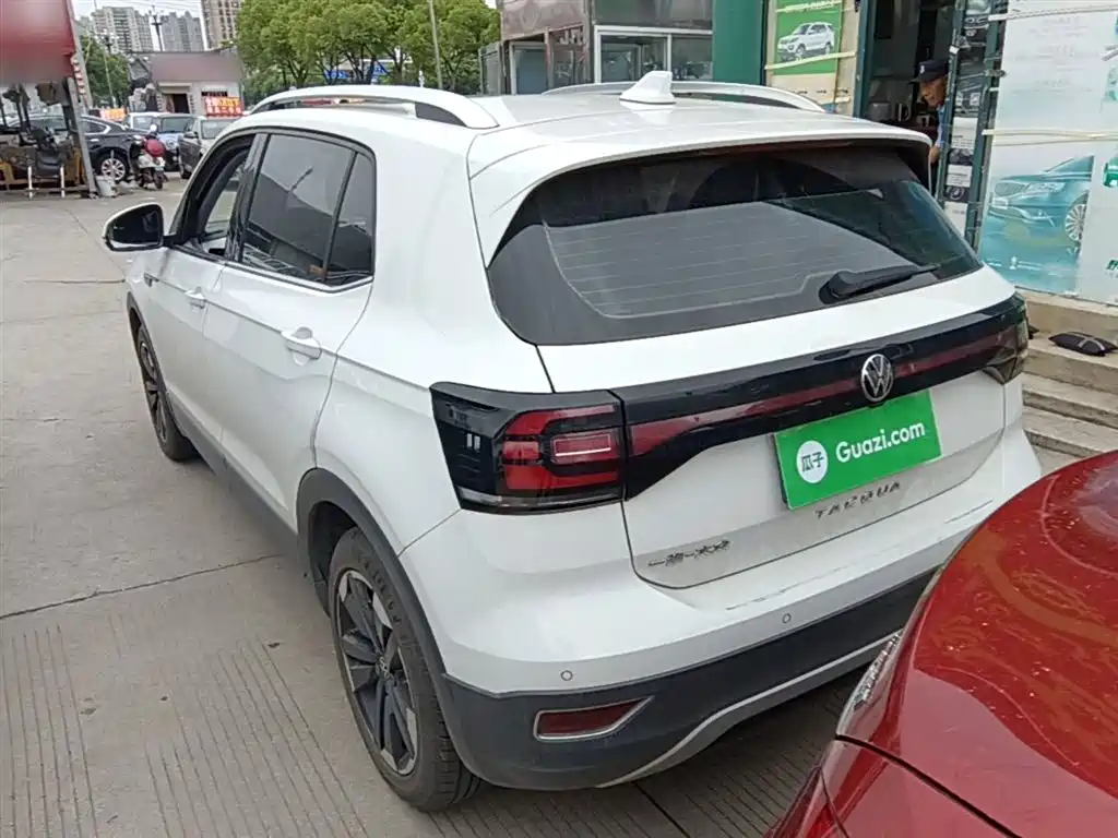 Volkswagen Tanying 2021 1.5L Automatic Smart Connect Edition фото 5