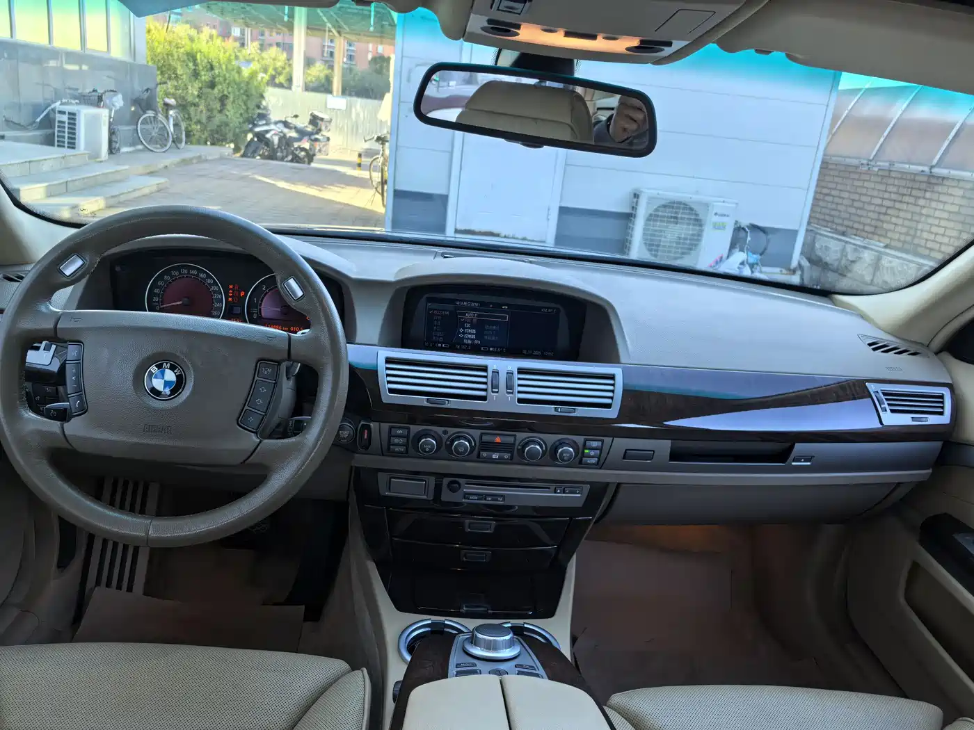 BMW 7 Series 2005 Model 750Li фото 13