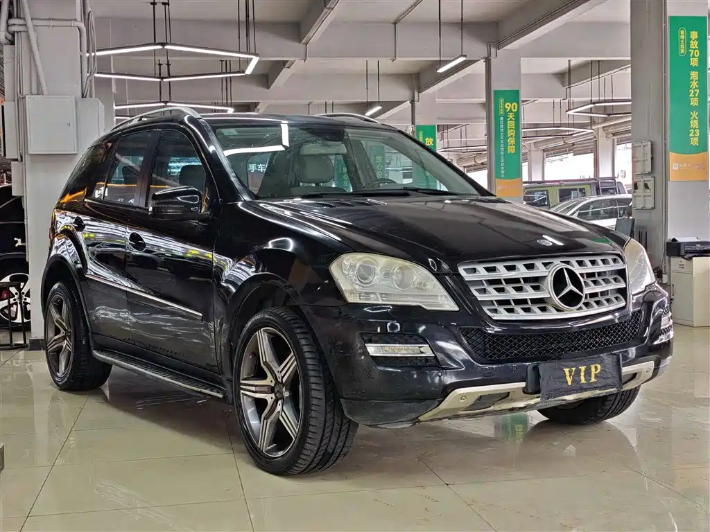 Mercedes-Benz M-Class 2010 ML 350 4MATIC Luxury фото 3