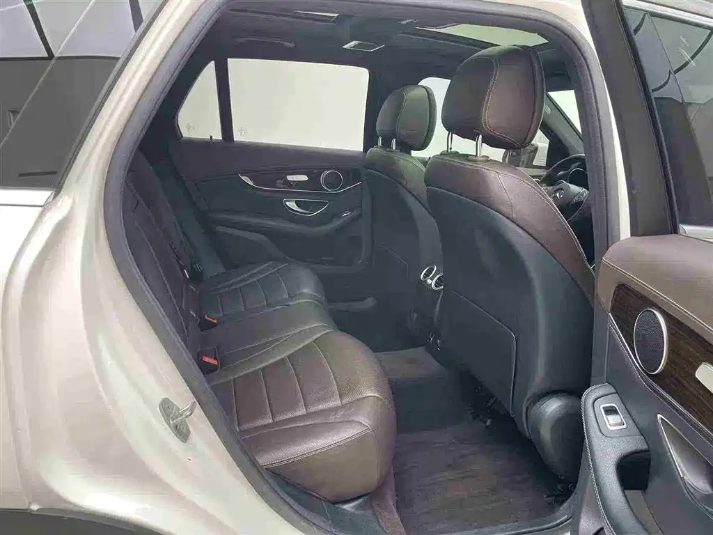 Mercedes-Benz GLC 2019 GLC 260 L 4MATIC Dynamic фото 15