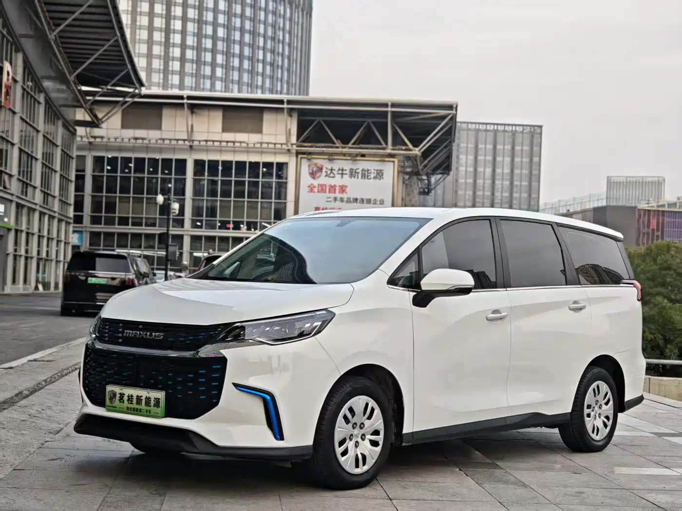 SAIC Maxus Dajia 5 2024 410KM Elite Edition 7-Seater