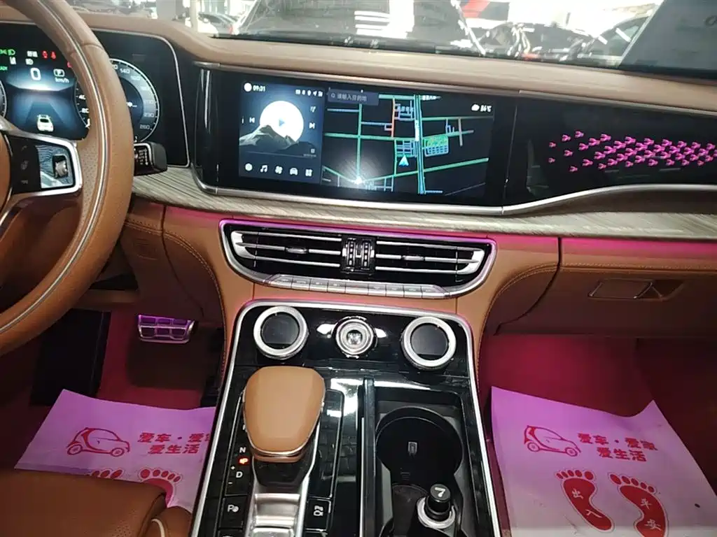 Hongqi H9 2020 2.0T Smart Connection Qi Chang Edition фото 9