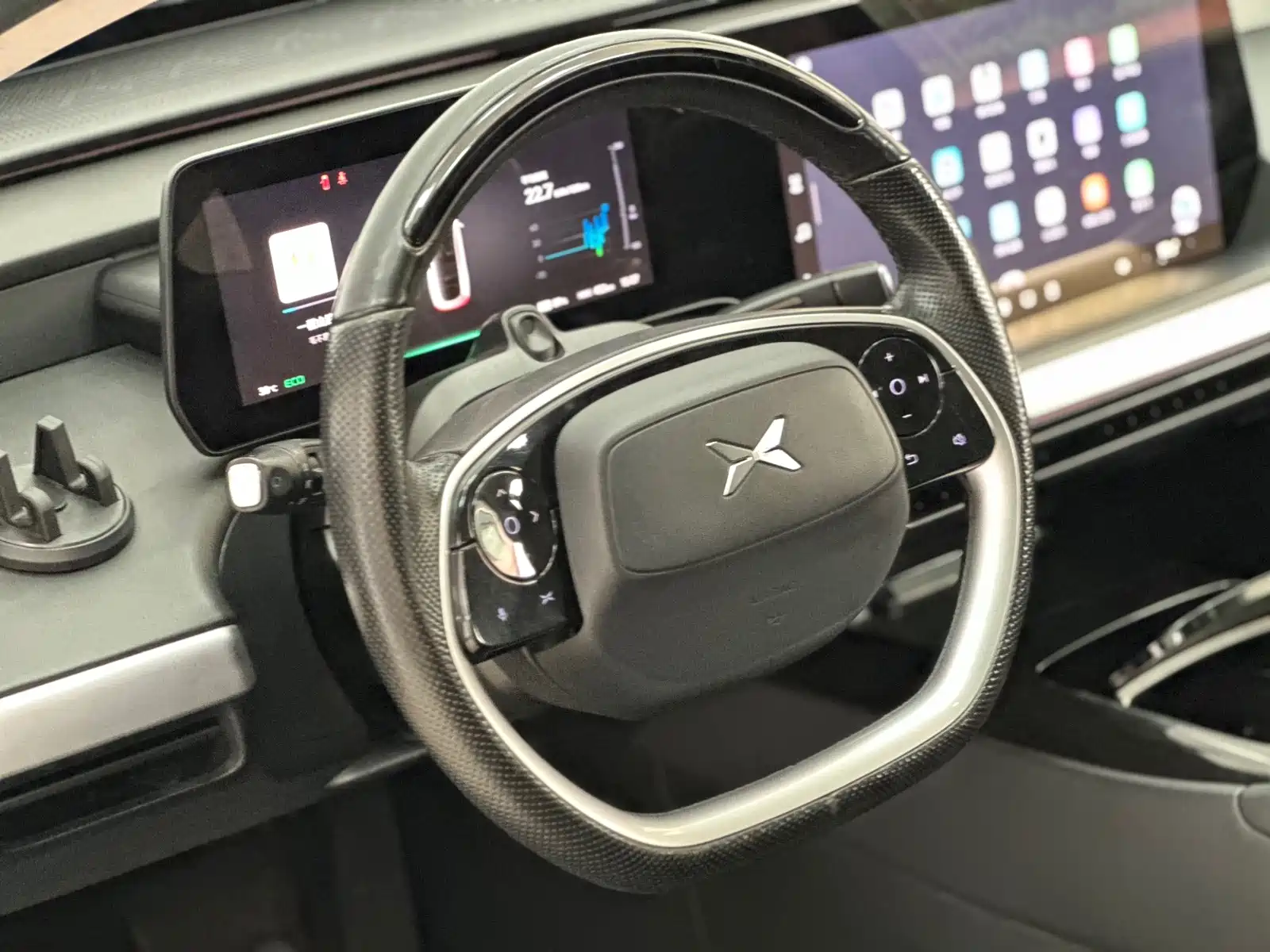 Фото 20 - XPeng P7
