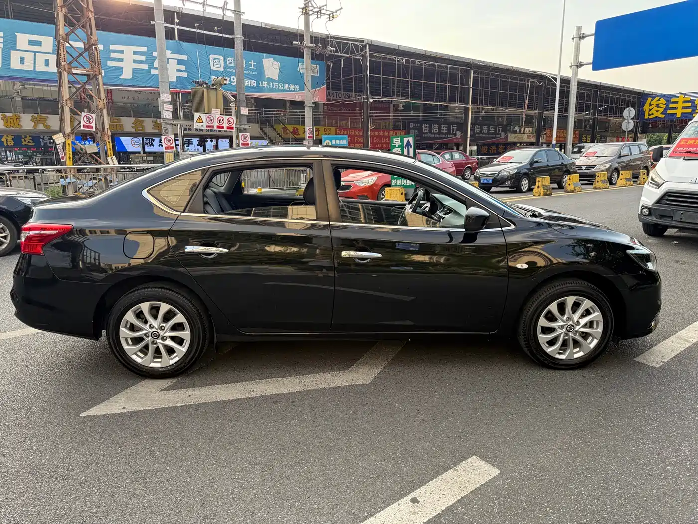 Nissan SYLPHY, миниатюра 5