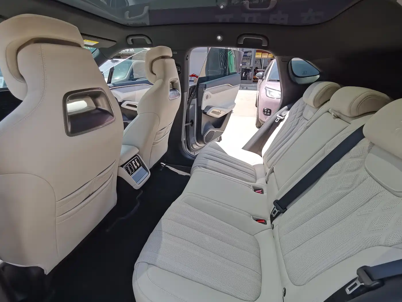 BYD Song L EV 2025 Smart Drive 550km Excellence фото 13