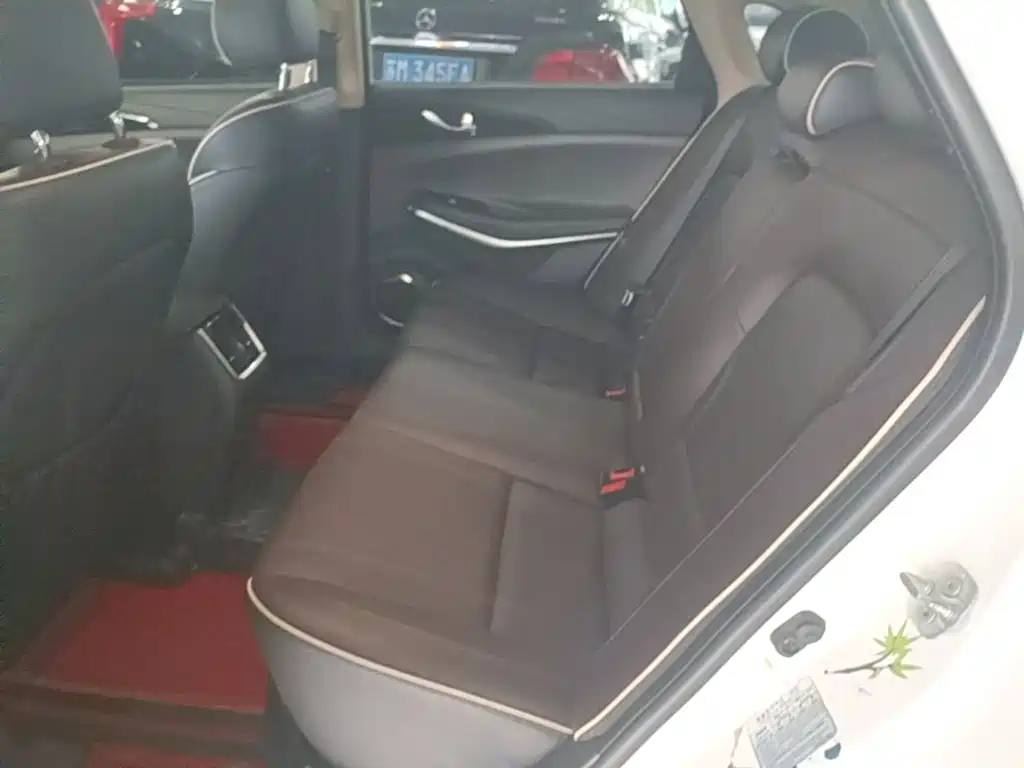 Changan Raeton CC 2018 2018 1.5T Automatic Luxury Class China V