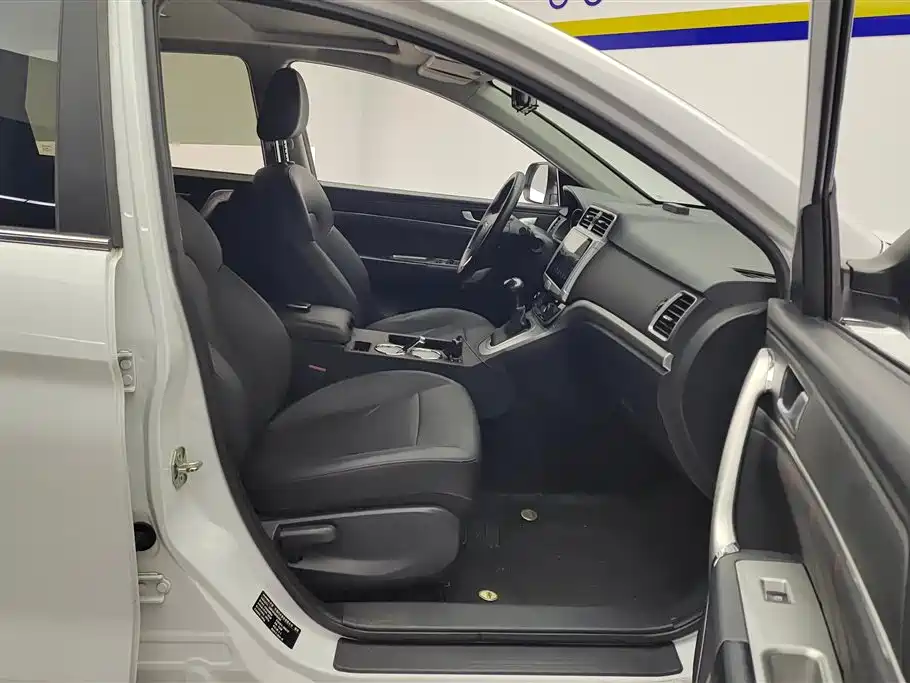 Haval M6 2019 1.5T DCT 2WD Elite Type China VI фото 8