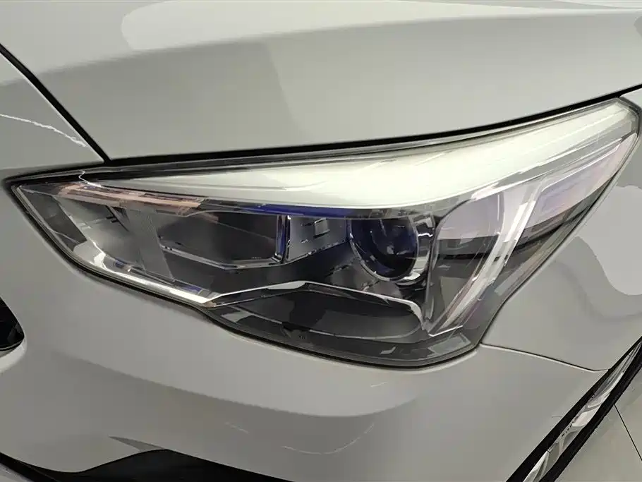 Haval M6 2019 1.5T DCT 2WD Elite Type China VI фото 5