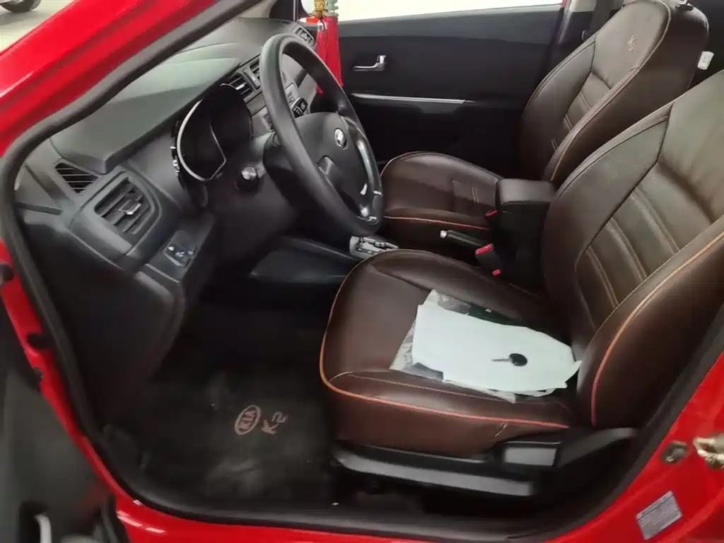 Kia K2 2015 Sedan 1.4L AT GLS фото 22