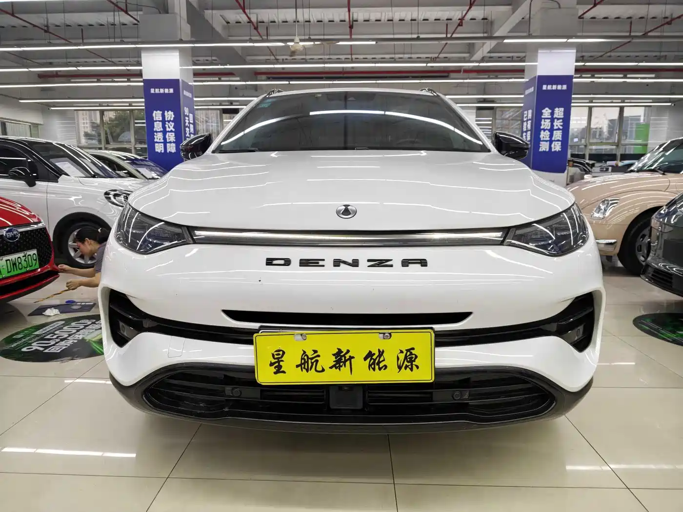 Denza X 2020 2020 PHEV Sport Edition