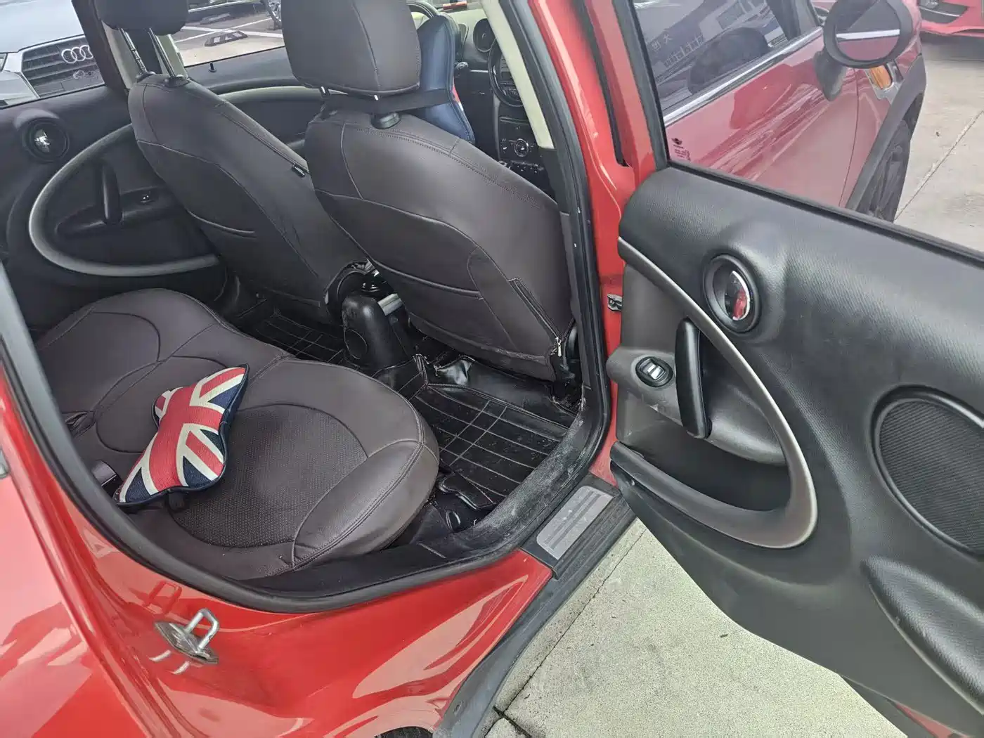 Photo 14 - MINI COUNTRYMAN