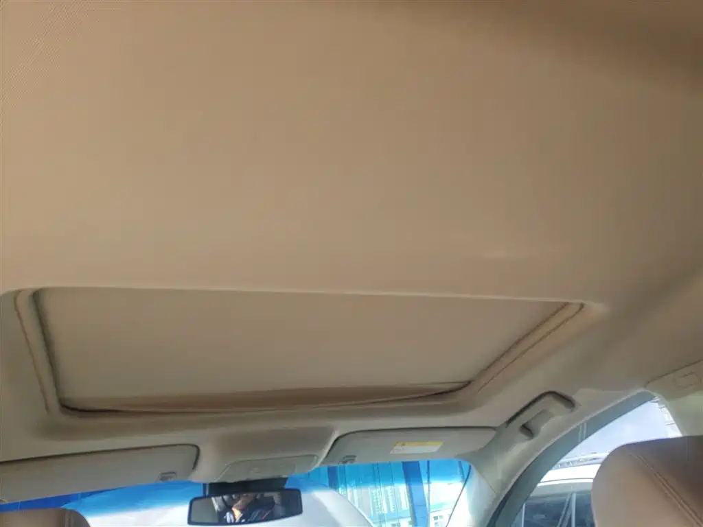 Buick GL8 2018 28T Luxury Model China VI фото 18