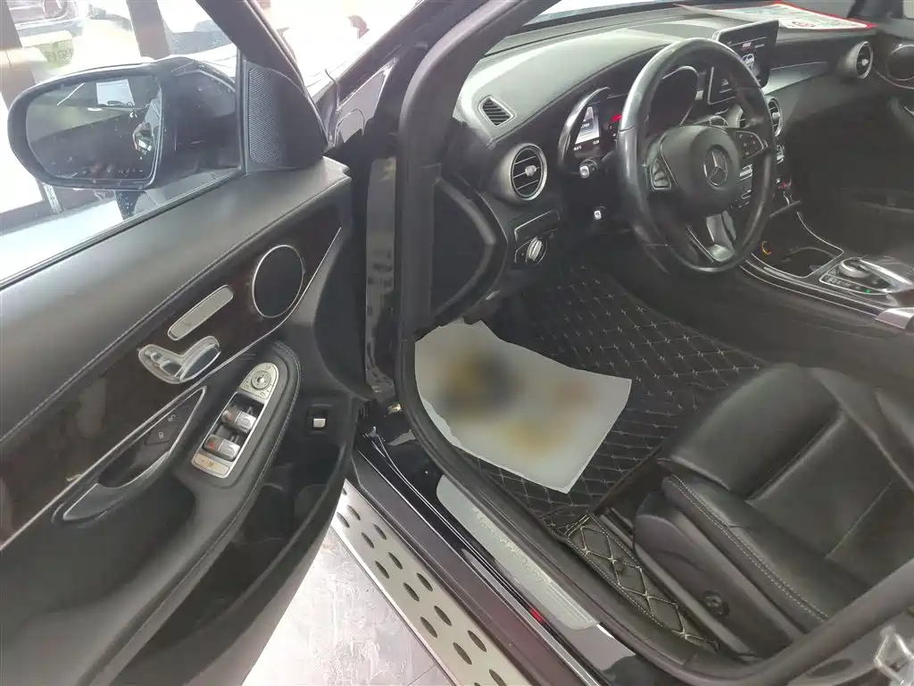 Mercedes-Benz GLC 2017 GLC 260 4MATIC Dynamic фото 12