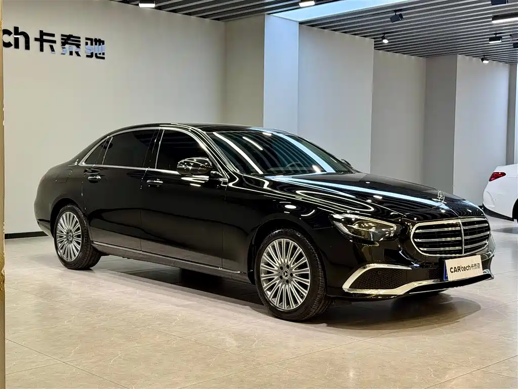 Mercedes-Benz E-Class 2021 E 300 L Fashion фото 2