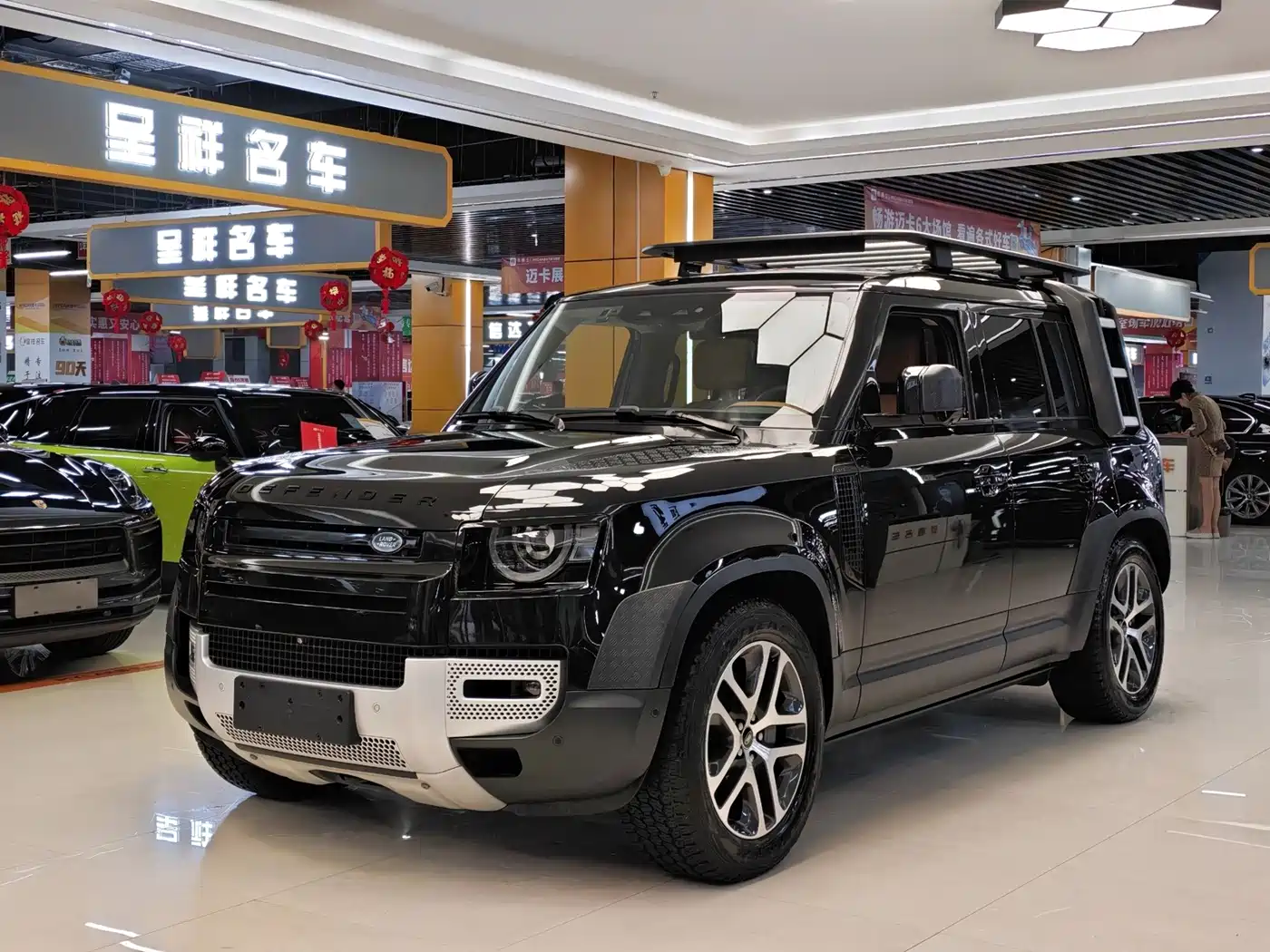 Фото 1 - Land Rover Defender
