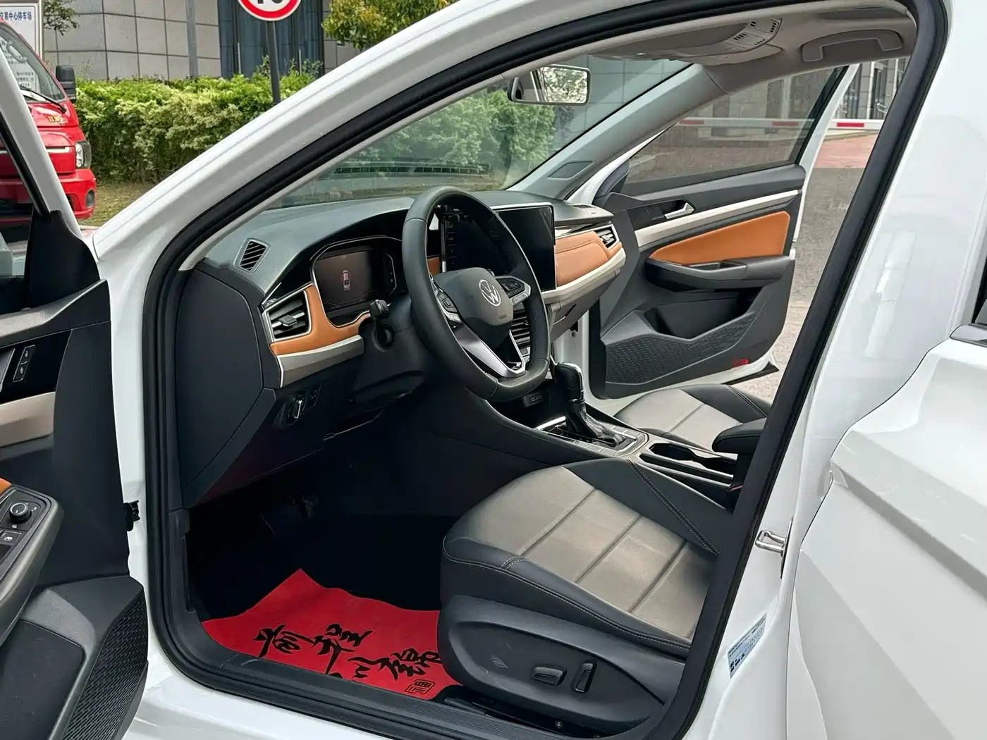 Volkswagen Bora 2023 200TSI DSG Yuexing PRO Edition фото 4