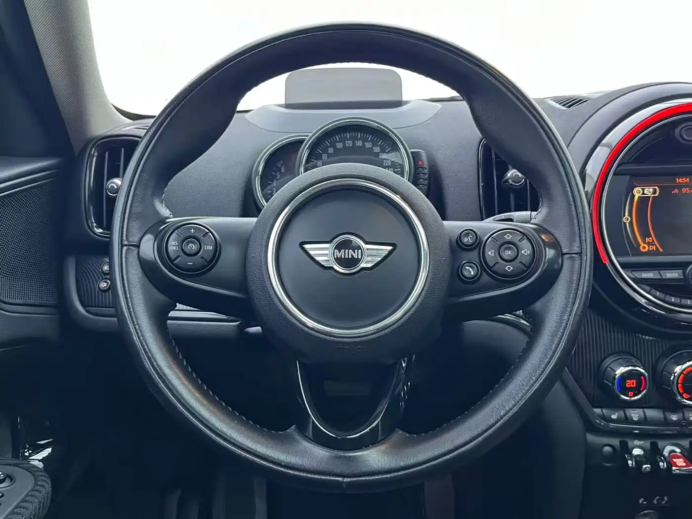 Фото 15 - MINI COUNTRYMAN
