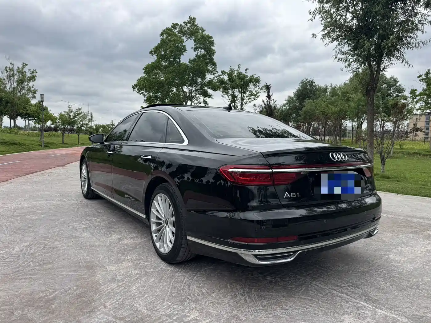 Audi A8 2021 A8L 50 TFSI quattro Comfort фото 8