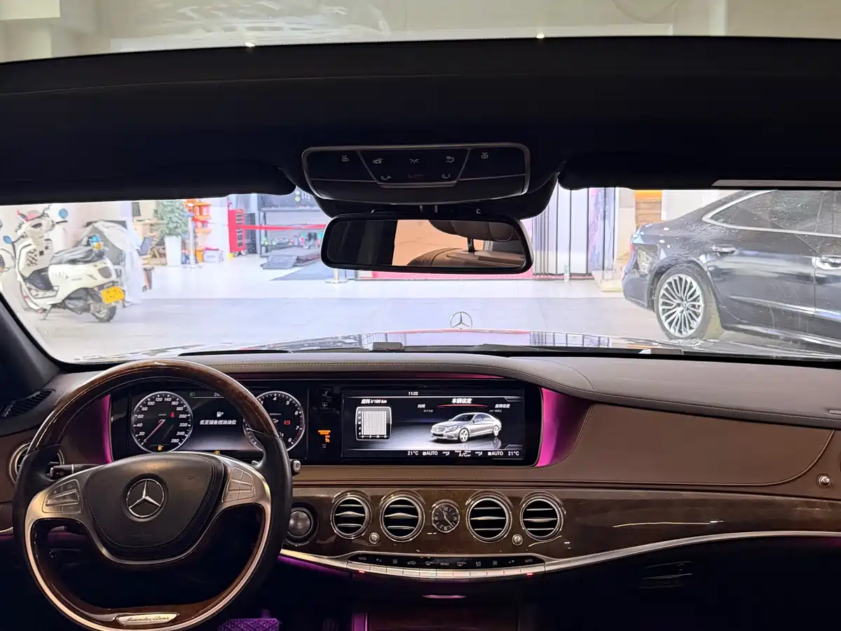 Mercedes-Benz S-Class 2016 S 320 L Luxury фото 7