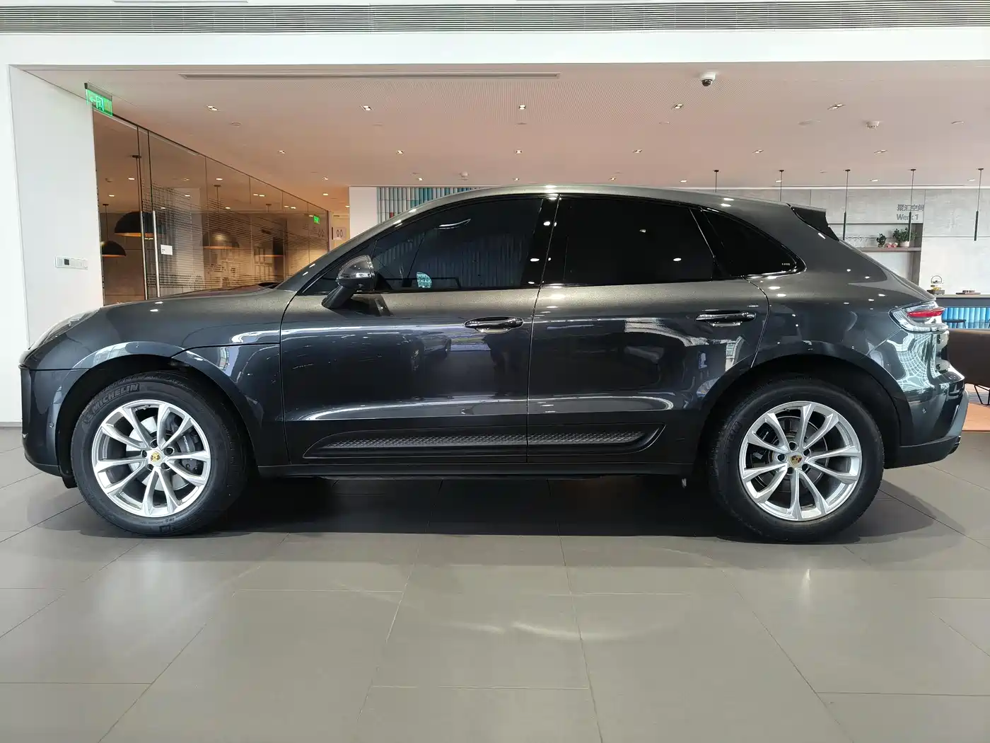 Porsche Macan 2022 Macan 2.0T фото 4