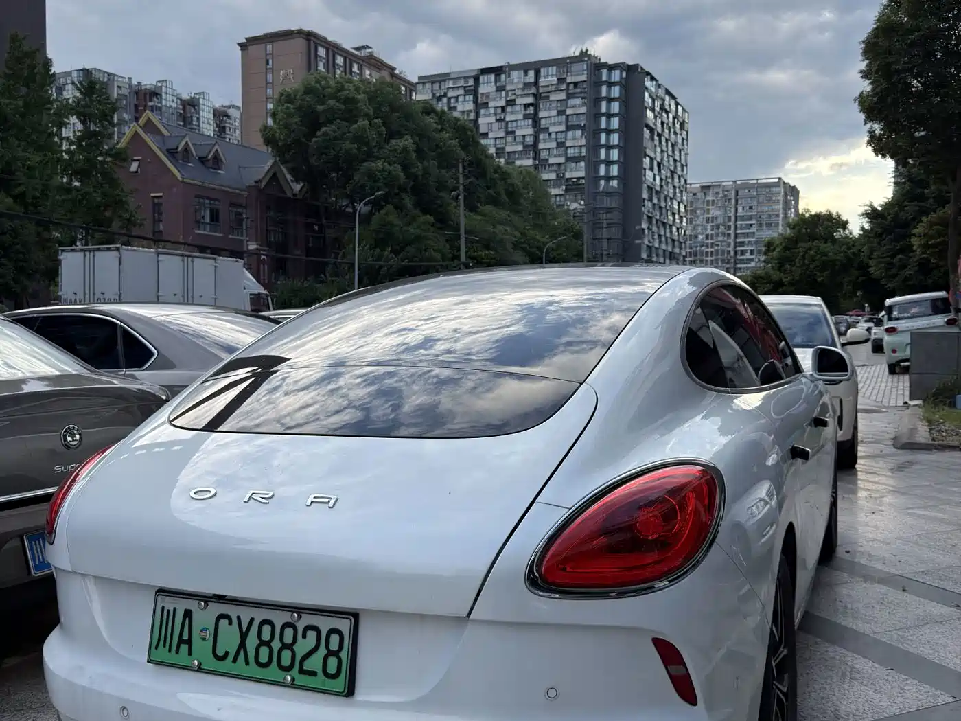 Ora Lightning Cat 2023 2022 555km Premium Edition