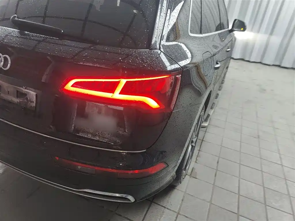 Audi Q5L 2020 40 TFSI Prestige Fashion фото 24