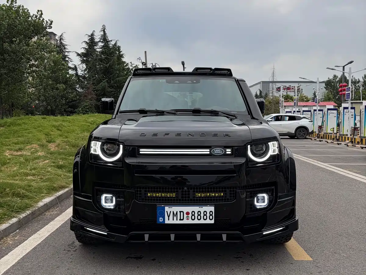 Land Rover Defender 2020 Model 110 P400 HSE