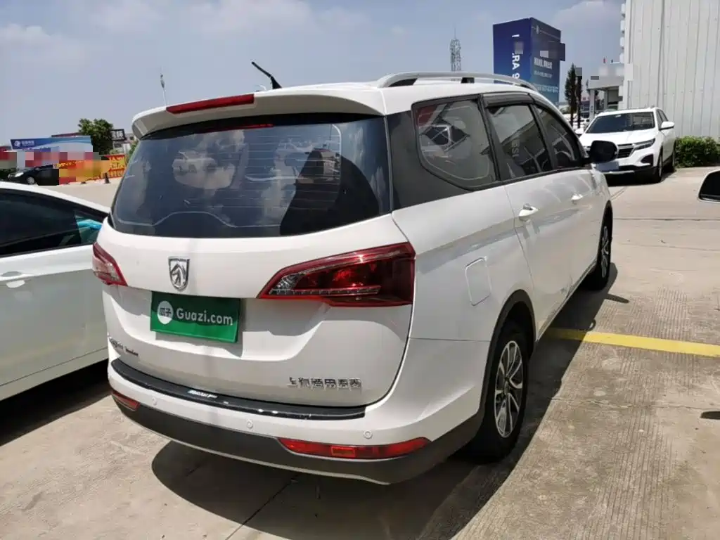 Baojun 730 2019 2019 1.5T CVT Fashion 7-Seater China V