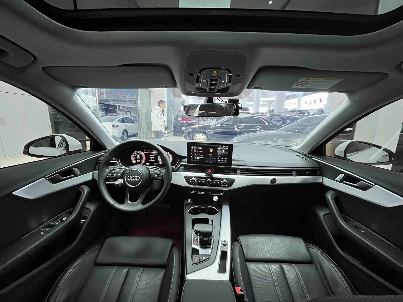 Audi A4L 2024 40 TFSI Fashion Dynamic фото 13