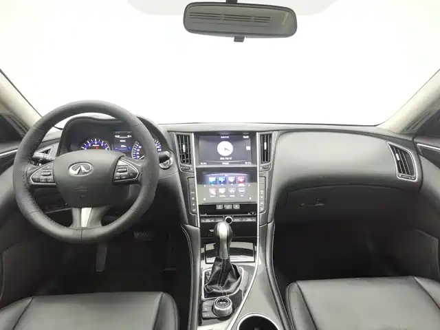 Infiniti Q50L 2015 2.0T Comfort — фото 5
