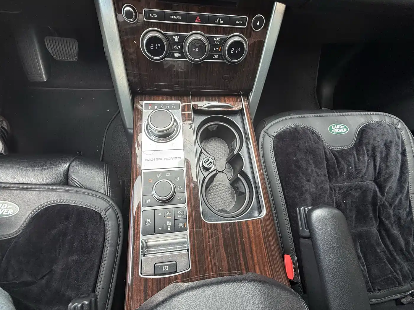 Land Rover Range Rover 2017 3.0 SC V6 Golden Age Edition фото 7