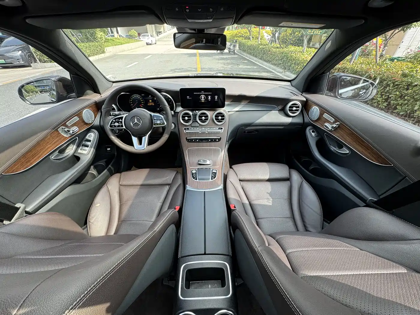 Mercedes-Benz GLC 2022 Facelift GLC 300 L 4MATIC Dynamic фото 15