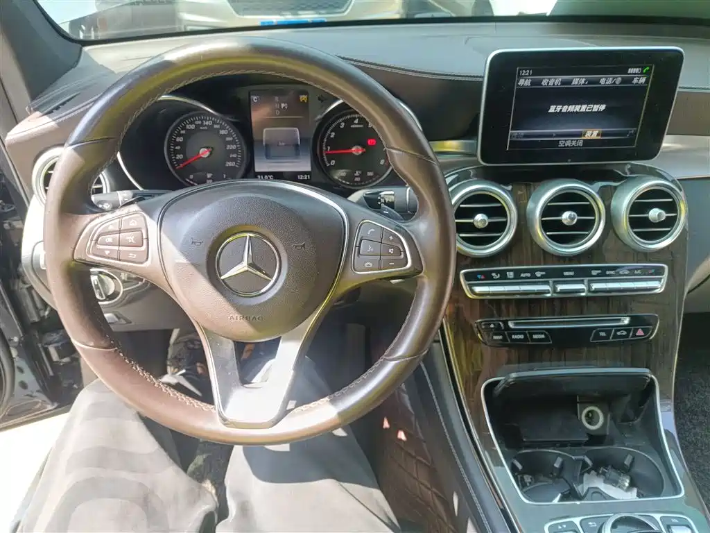 Mercedes-Benz GLC 2017 GLC 260 4MATIC Luxury фото 6