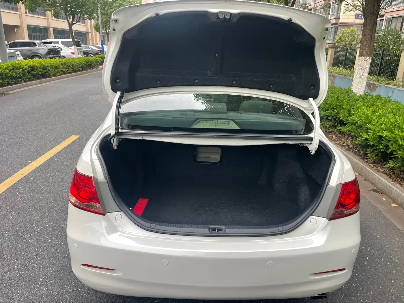Toyota Camry 2008 240G Luxury Edition фото 12