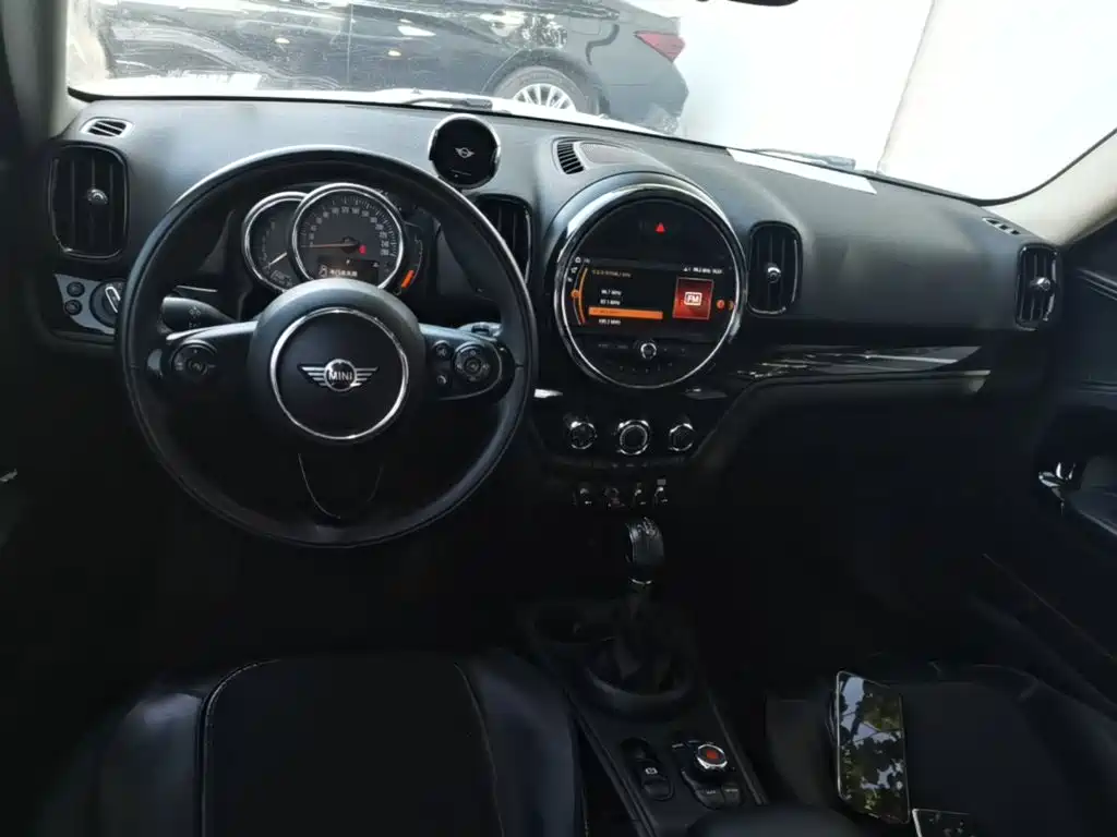 Photo 10 - MINI COUNTRYMAN