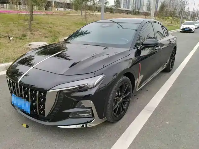 Hongqi H6 2023 2.0T Premium Edition