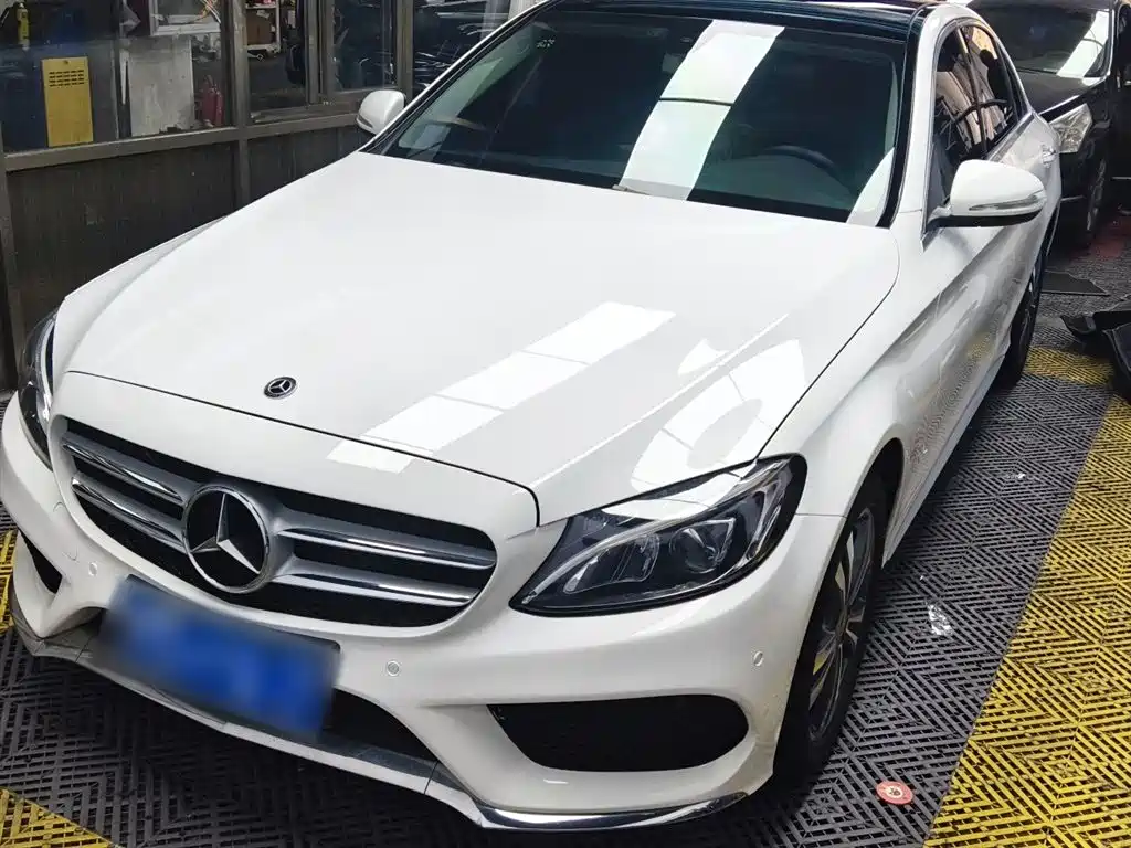 Mercedes-Benz C-Class 2018 C 200 L Sport Edition фото 2